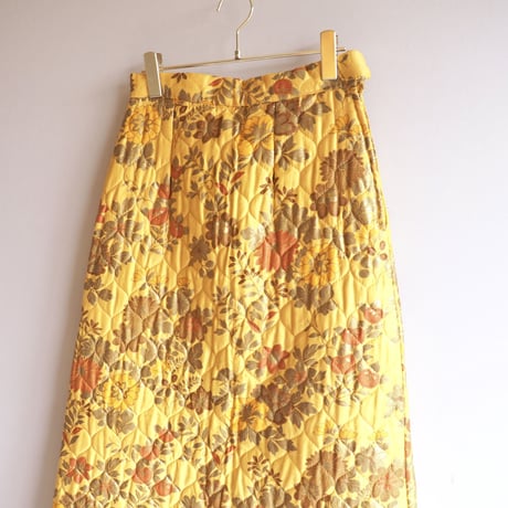 60〜70s floral quilted maxi skirt