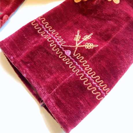 vintage suzani embroidered robe
