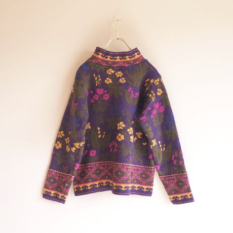 "Michelle Stuart" floral pattern sweater