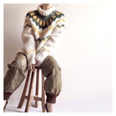Italy made fluffy nordic sweater