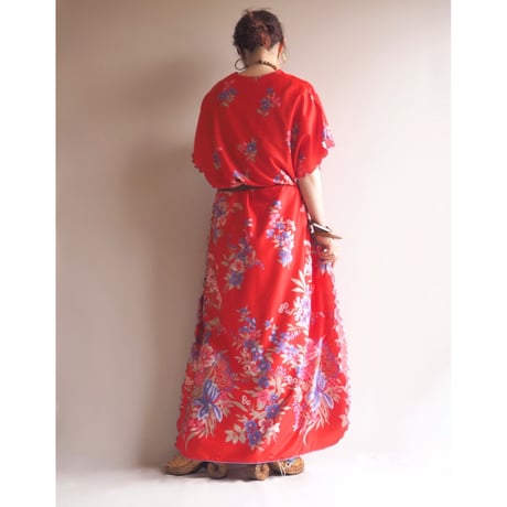 70s "Sears" floral kaftan dress