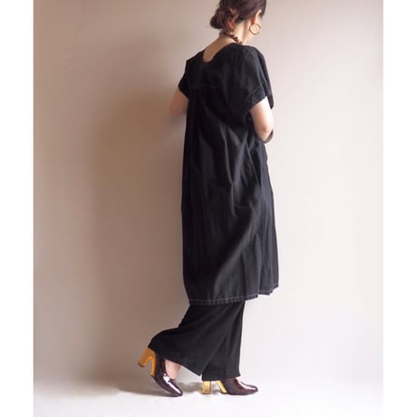 "Load & Taylor" embroidered midi dress