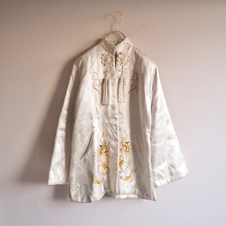 50〜60s chinese embroidered quilt jacket (ivory)