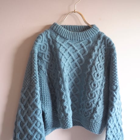 vintage cropped cable sweater