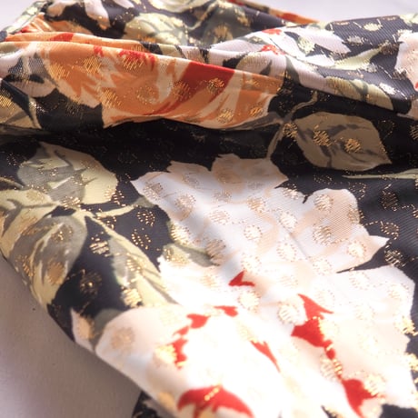 70〜80s metallic floral blouse
