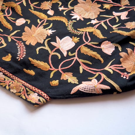 vintage floral embroidered kashmir jacket