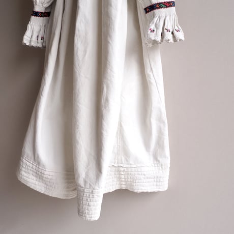 vintage romanian embroidered midi dress