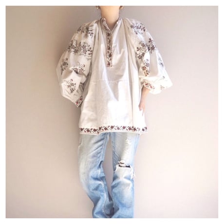 ウクライナ刺繍ブラウス | STORES ウクライナ刺繍ブラウス | STORES