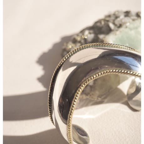 vintage Mexican silver × brass wave cuff bangle (B)