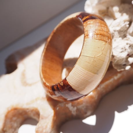 vintage plastic bangle