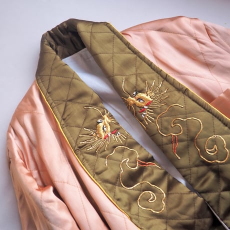 50〜60s chinese embroidered quilt jacket (gold×khaki)