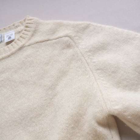 "Saks Fifth Avenue" made in England wool sweater