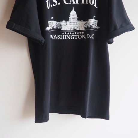 "Tipsy" U.S CAPITOL print t-shirts