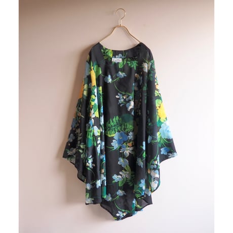 70s "LADY WINN California by Teddi" floral sheer tunic (A)