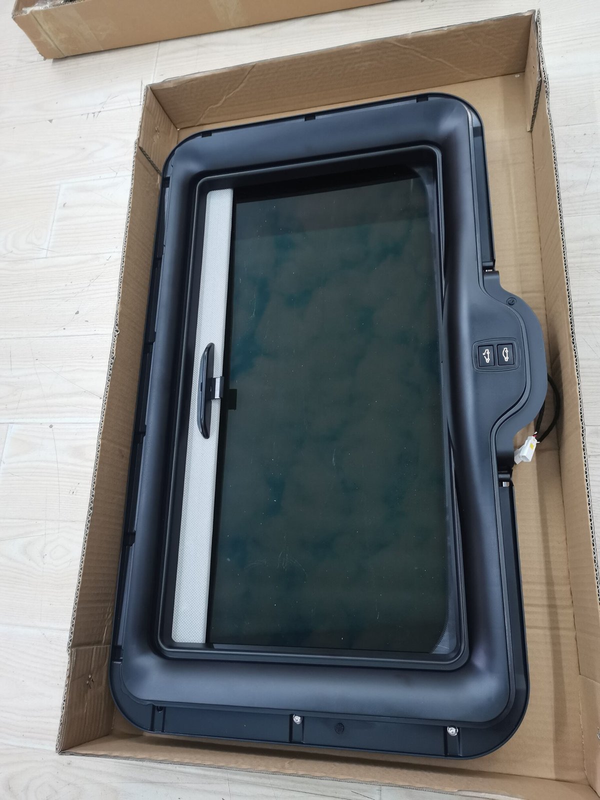 後付け サンルーフ 社外 電動サンルーフ チルト 開閉 JDM USDM 後付け サンルーフ 社外 電動サンルーフ チルト 開閉 JDM USDM