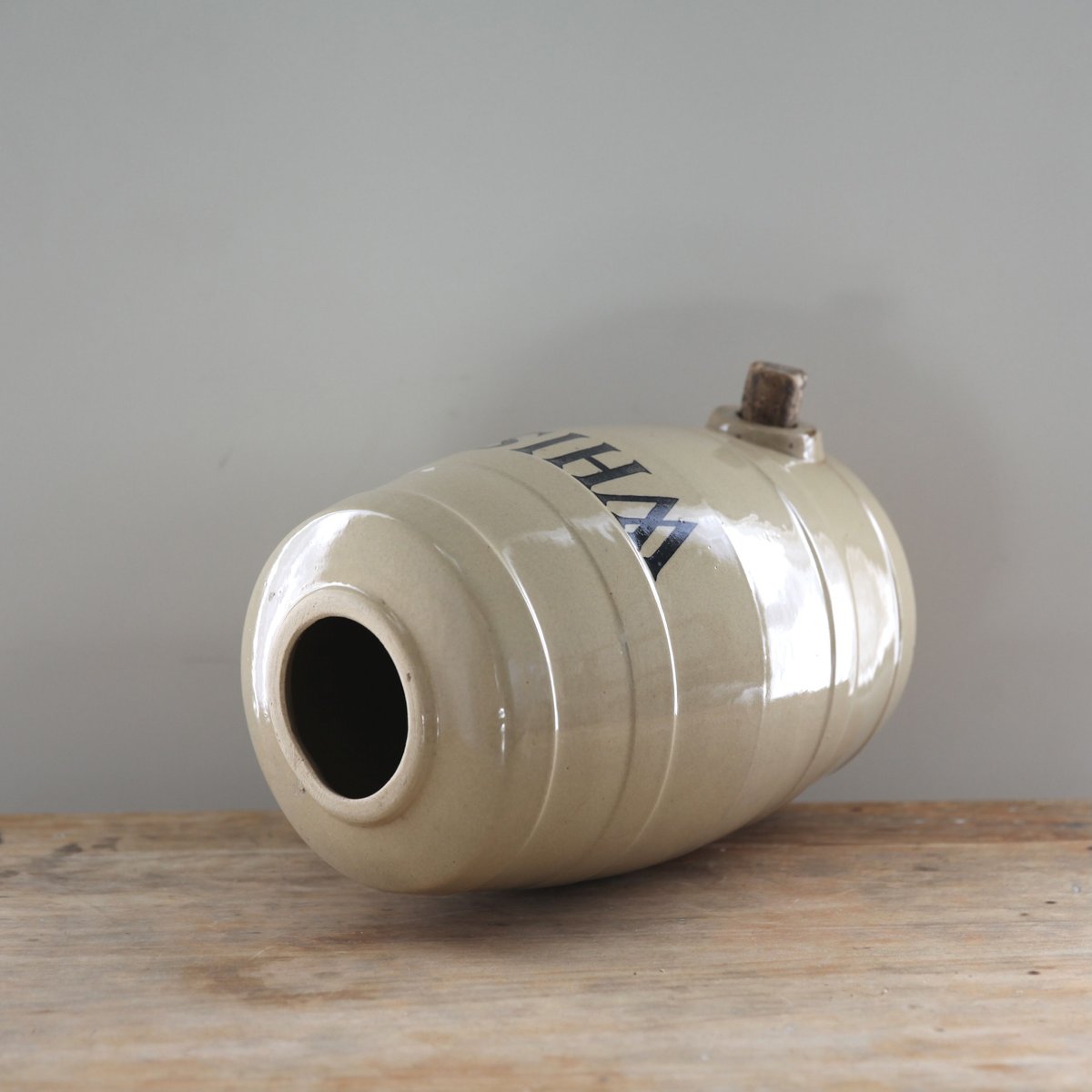 ウィスキーサーバー　骨董品 イギリスアンティーク ウイスキーサーバー 美品 高さ約30cm