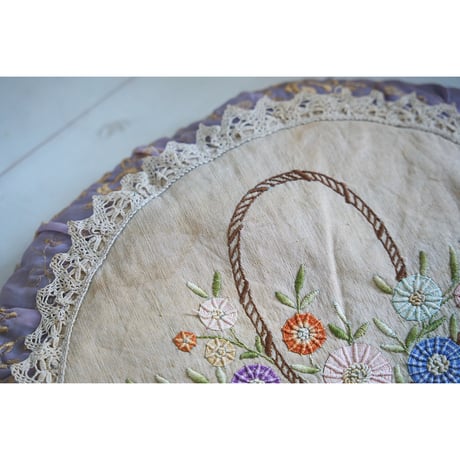 フランスアンティーク クッション 花籠 アンティーククッション 花柄 刺繍  バスケット 60cm