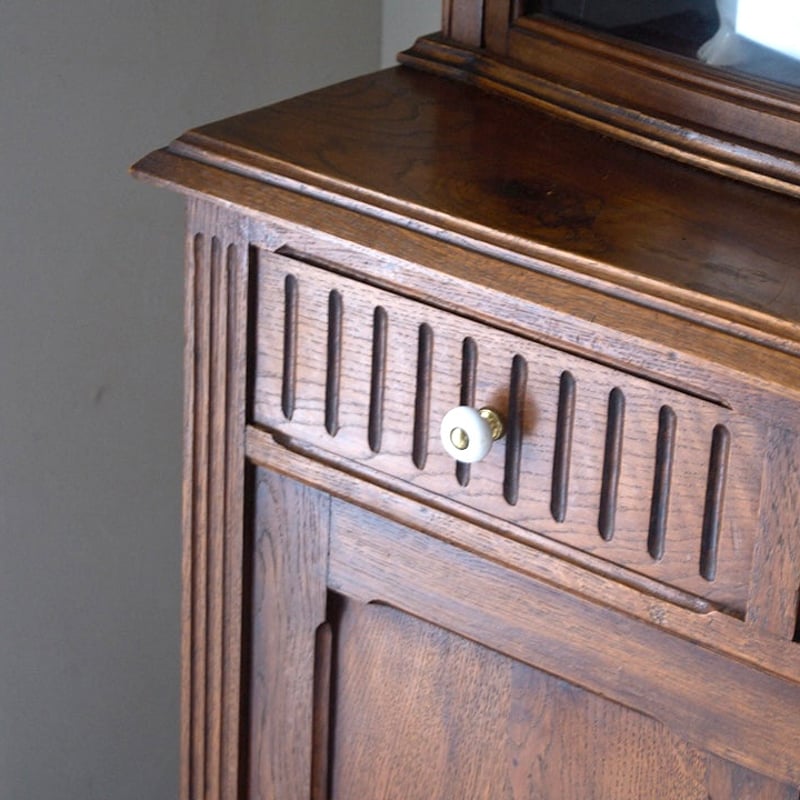 フランスアンティークキャビネット 丸みを帯びたガラス 美品  