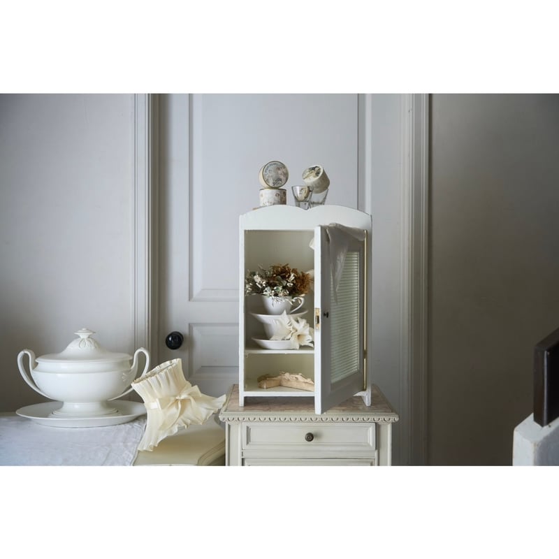 フランスアンティーク 置き型 壁掛け ガラス扉のキャビネット