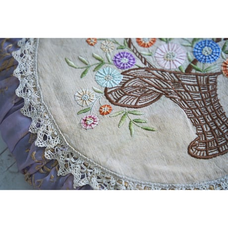 フランスアンティーク クッション 花籠 アンティーククッション 花柄 刺繍  バスケット 60cm