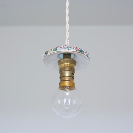 ペンダントランプ 花束みたいなペンダントランプ 陶器製 引掛シーリング B22電球付き フランス アンティークランプ