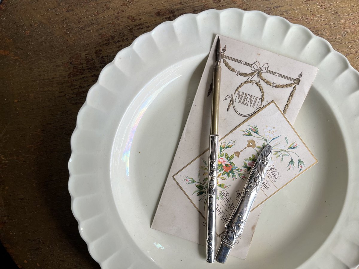 鈴蘭のペン軸と鈴蘭 ペンシルケース silverplate 銀 ニードルケース 