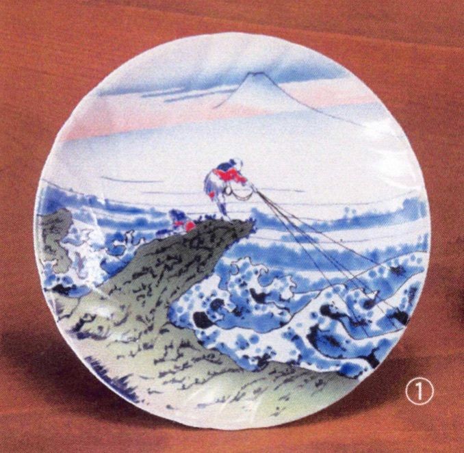 北斎5号飾り皿九谷焼絵付（皿立付） | 北斎の世界にようこそ