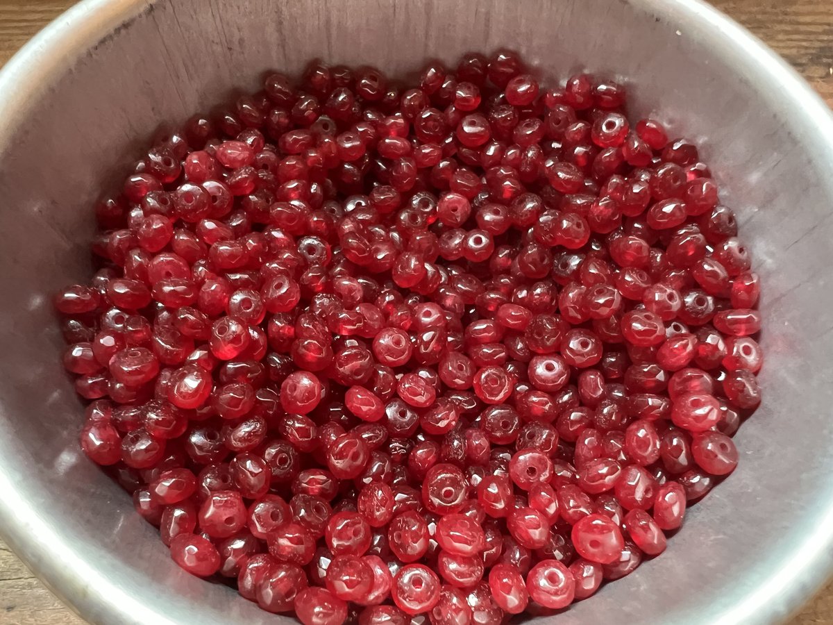 752100】agateボタンカット3×4 25粒 赤胴色 | WhiteNature on