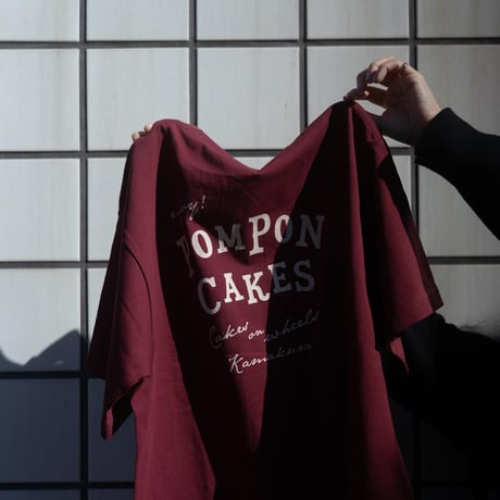 POMPON BACKPRINT TEE