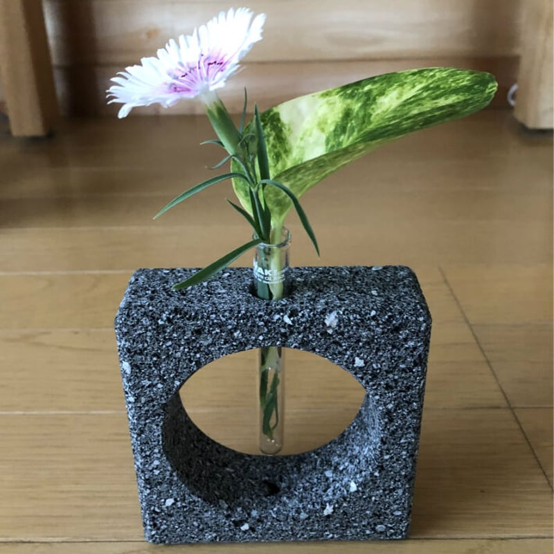 溶岩石デザイン一輪挿し角花 花瓶 おしゃれ インテリア 溶岩 ガラス管