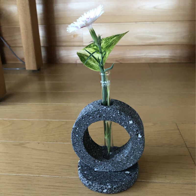溶岩石デザイン一輪挿し丸 花 花瓶 おしゃれ インテリア 溶岩 ガラス管