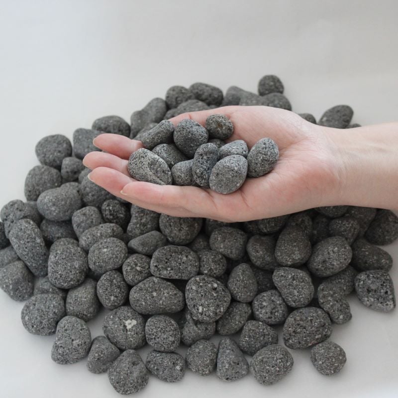 飛騨溶岩石 砂利 5kg 角無し加工 ガーデニング 天然石 化粧砂利 角無し