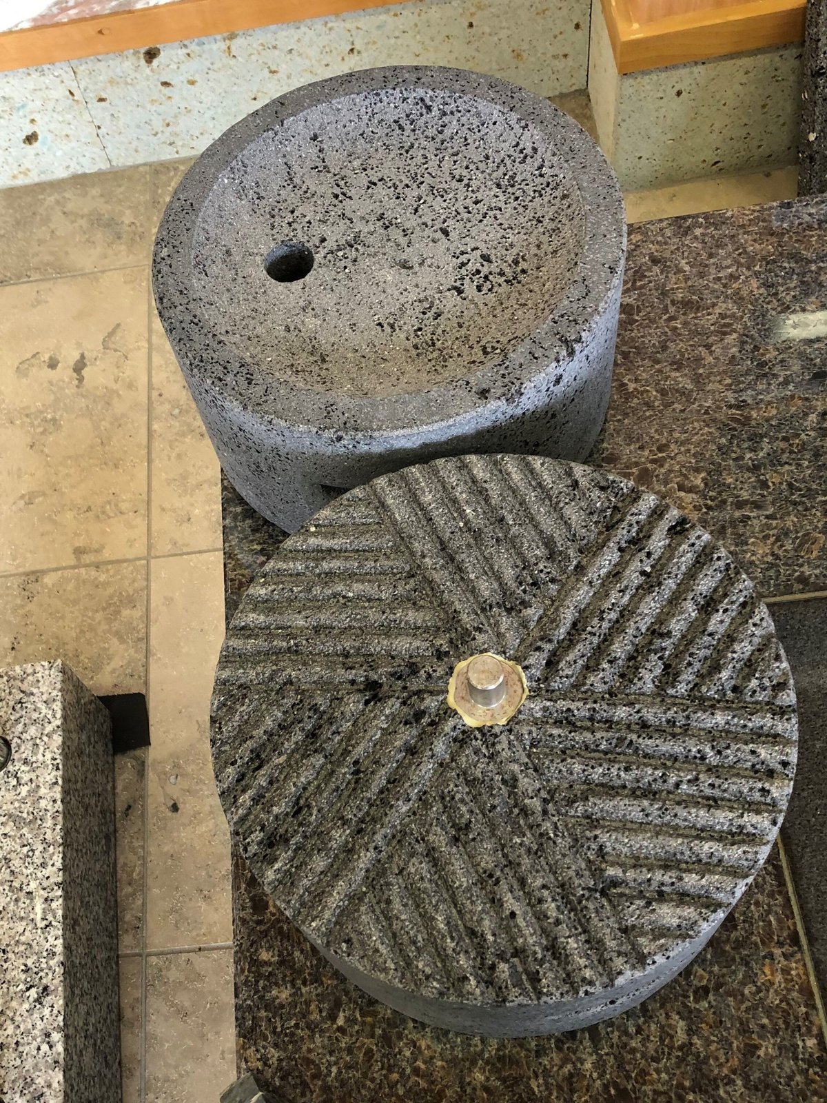 石臼 30㎝ 15,000円