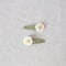 single flower clip -white margaret-