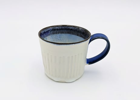 E4 色彩結晶釉マグカップ 白×藍×黄