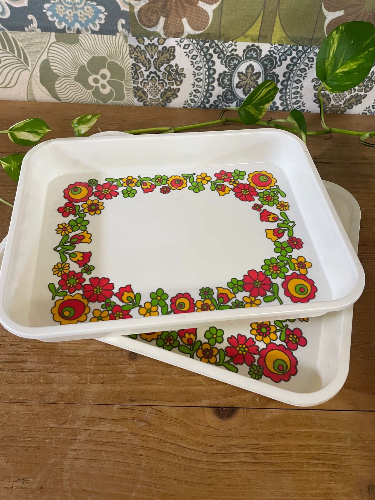 昭和レトロ　トレー レトロなステンレストレー オレンジの花柄 ミニトレイ | 昭和レトロ