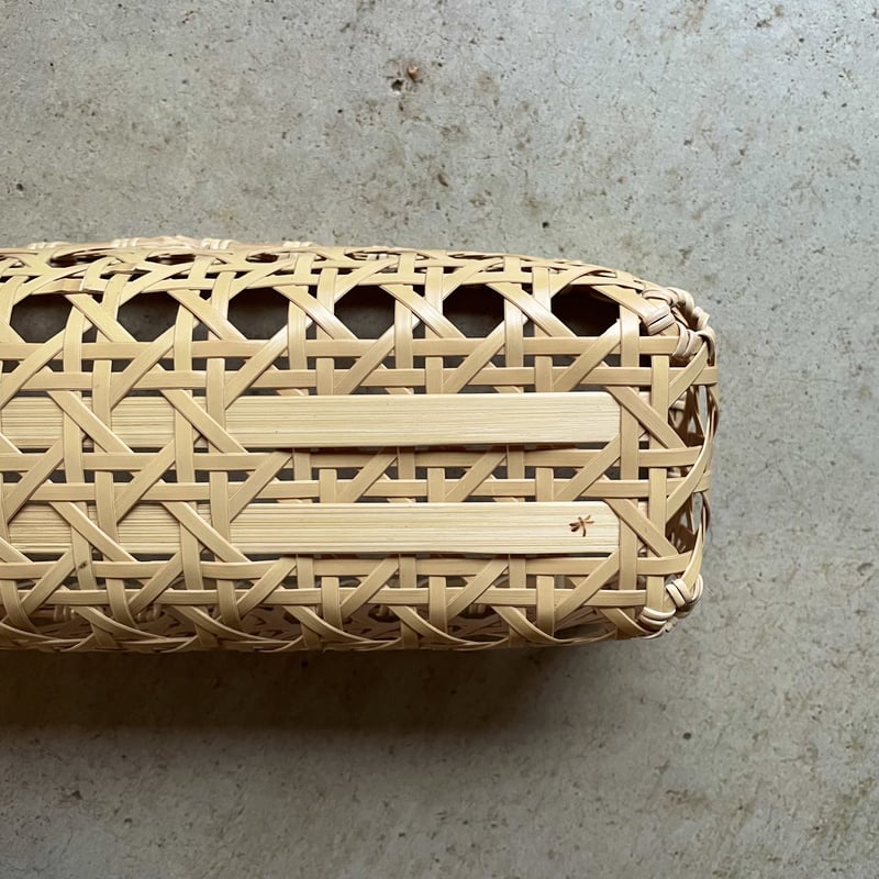 大分】 風とんも舎 八つ目置きかご | Linné