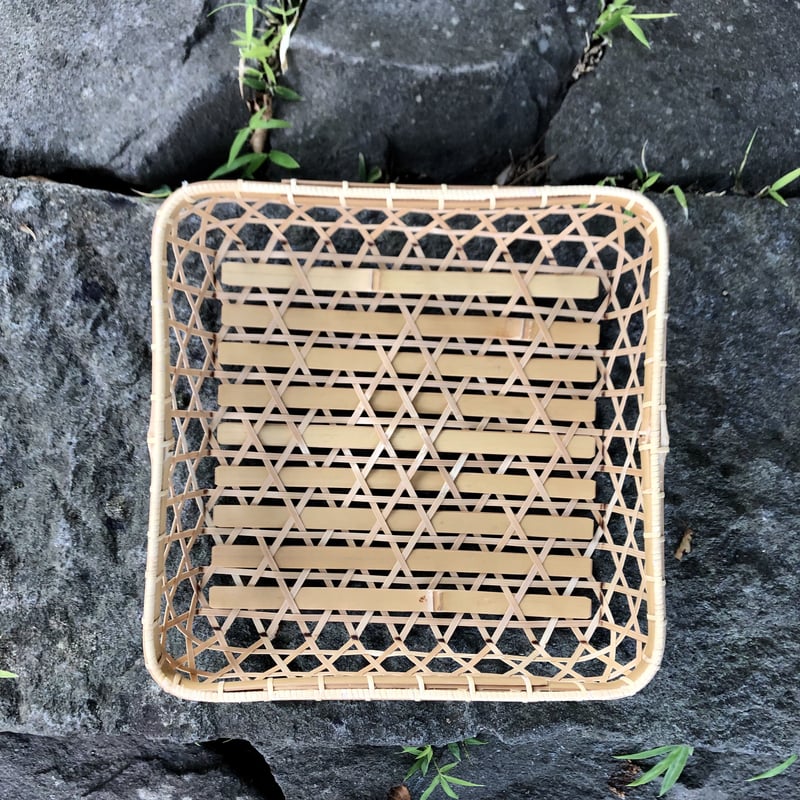 佐渡】てから工房 六ツ目かご（正方形） | Linné