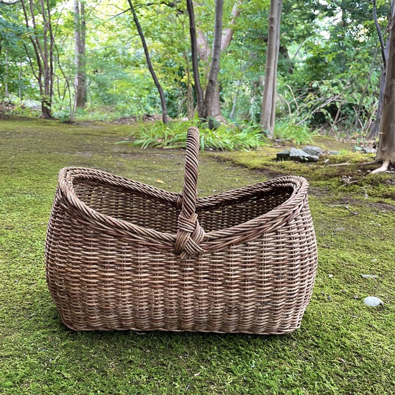 野沢温泉 あけびバスケット かご (まゆ型/大) | Linné 野沢温泉 あけびバスケット かご (まゆ型/大) | Linné