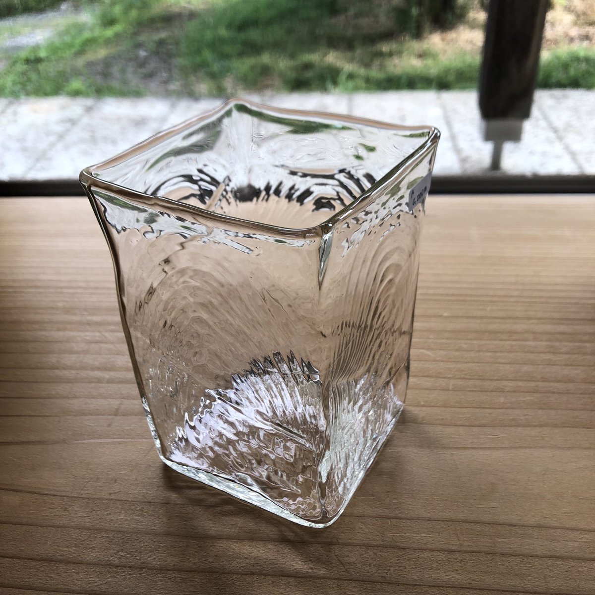安土草多 ガラス 角花器(大) | Linné 安土草多 ガラス 角花器(大) | Linné