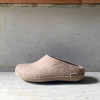 glerups Slip-on サンド（レザーソール）