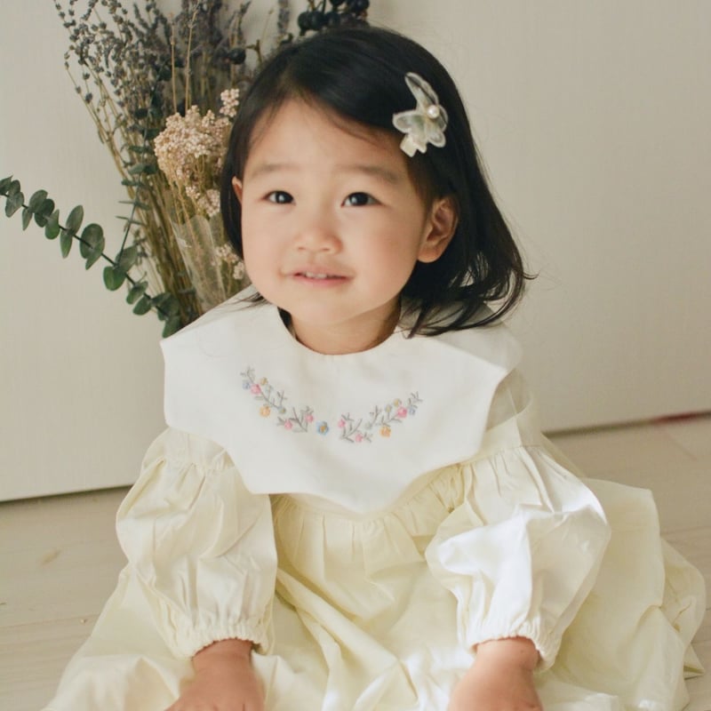 即納】やさしいお花の刺繍が可愛い…♡なみなみスタイ よだれかけ 出産