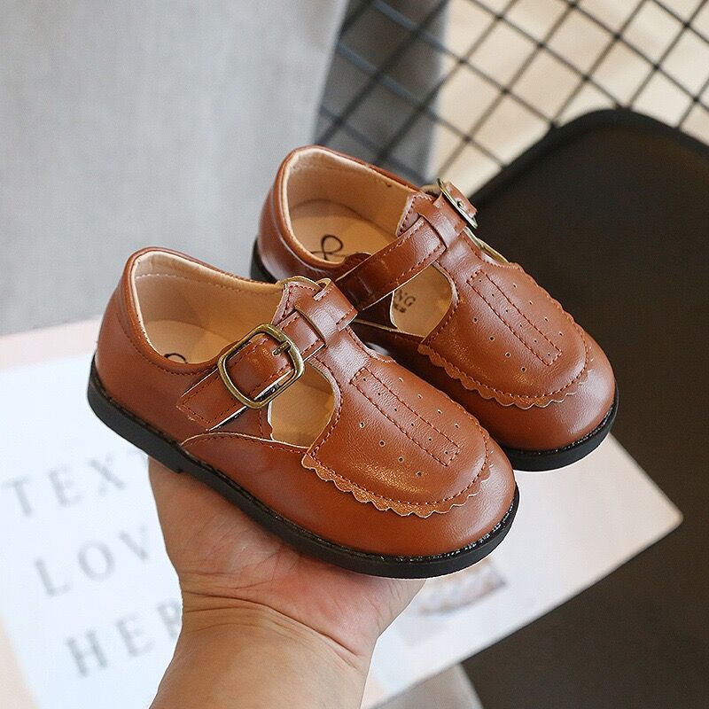 即納】まるで絵本の中の靴…♡レトロでガーリーな革靴 | moka.