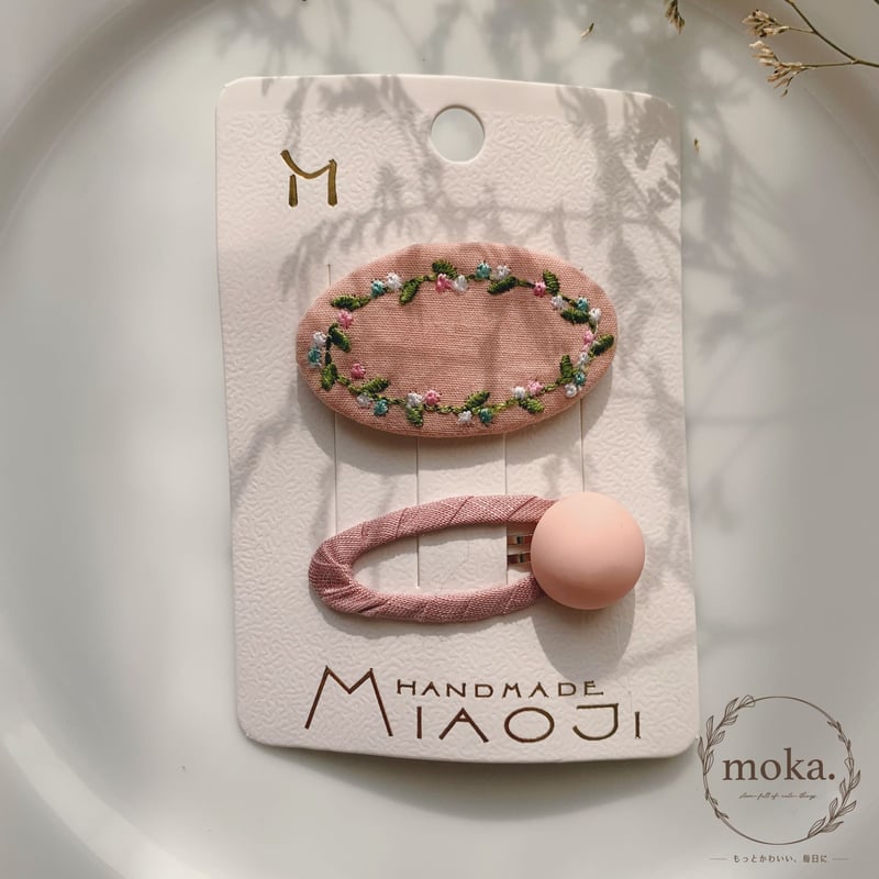 即納】とっても可愛い刺繍のパッチンピンセット ヘアピン | moka.