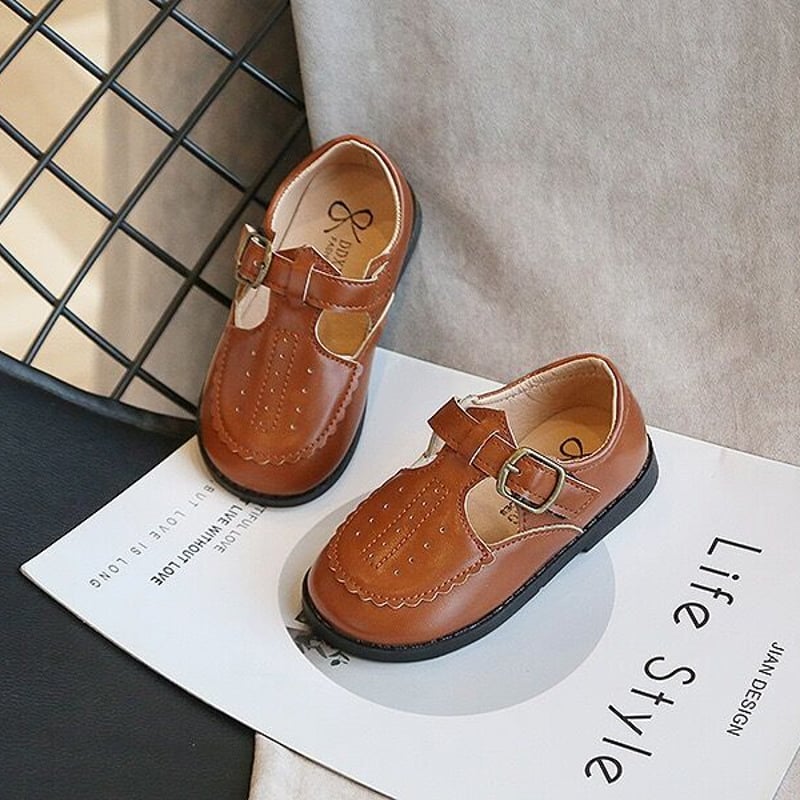 即納】まるで絵本の中の靴…♡レトロでガーリーな革靴 | moka.