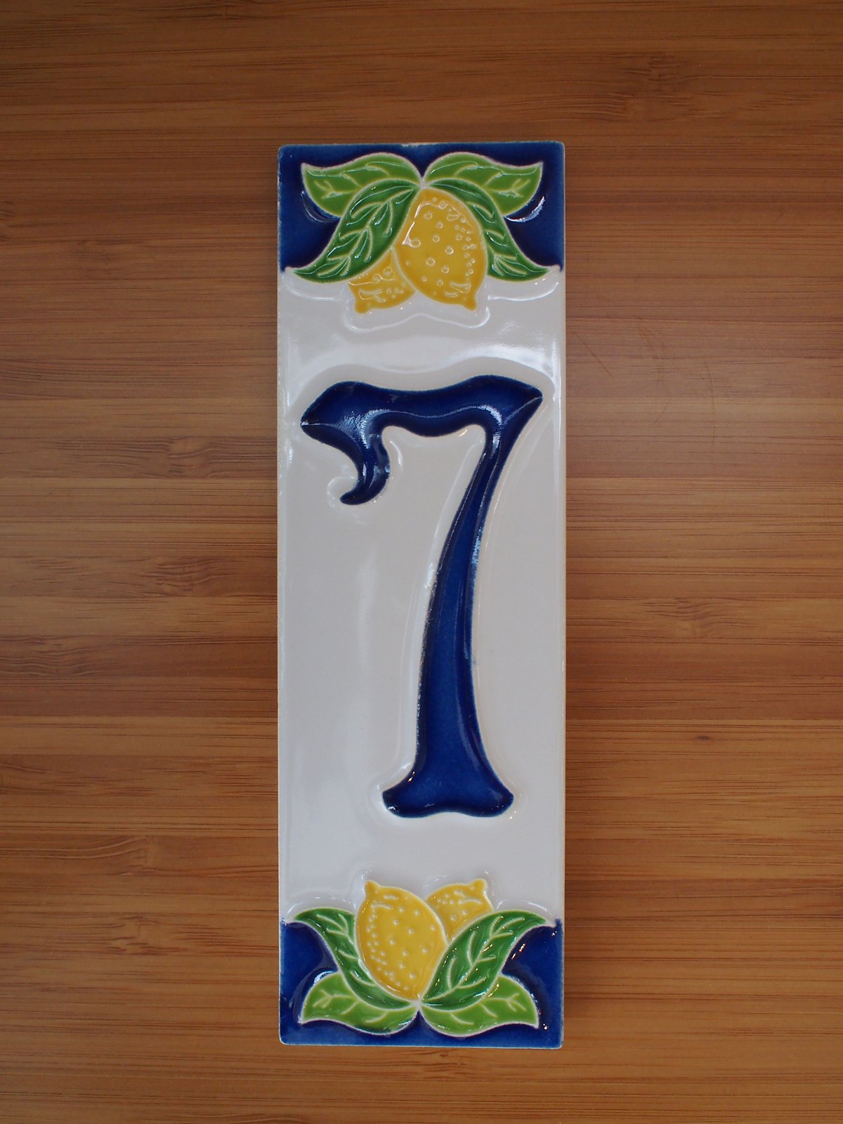 シチリア島の陶器のタイル (15X4.8cm)/ 数字の7 | Bella Vita