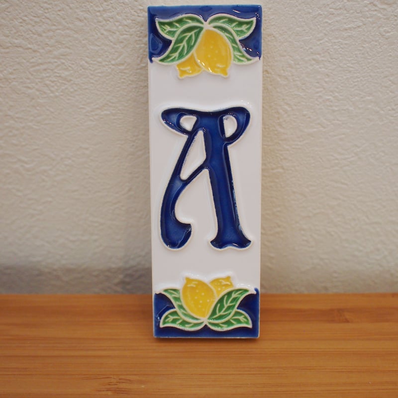 シチリア島の陶器のタイル (10X3.3cm) / アルファベットA lemon | Be