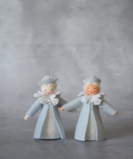 冬の女王　Large / Ambrosius dolls