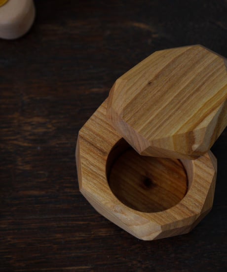 Gemstone box