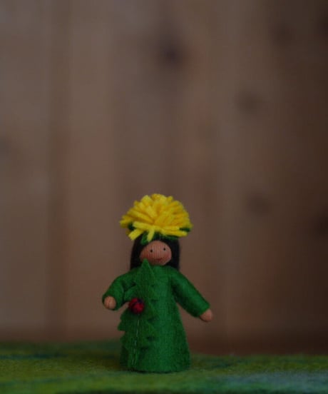 たんぽぽの妖精　ブラウン
